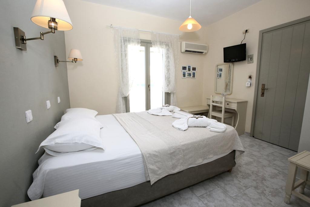 Alexandra'S Rooms Páros Eksteriør billede